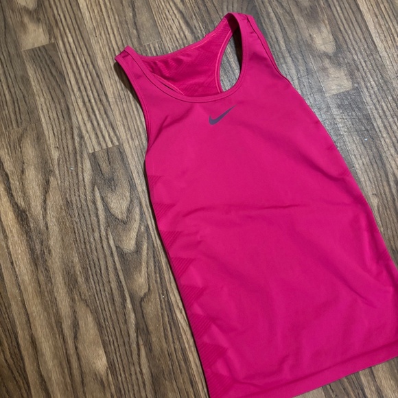 Nike Dri Fit * Woman Training Racerback Tank Top HI Rez Pink * Size Small. - Picture 3 of 10